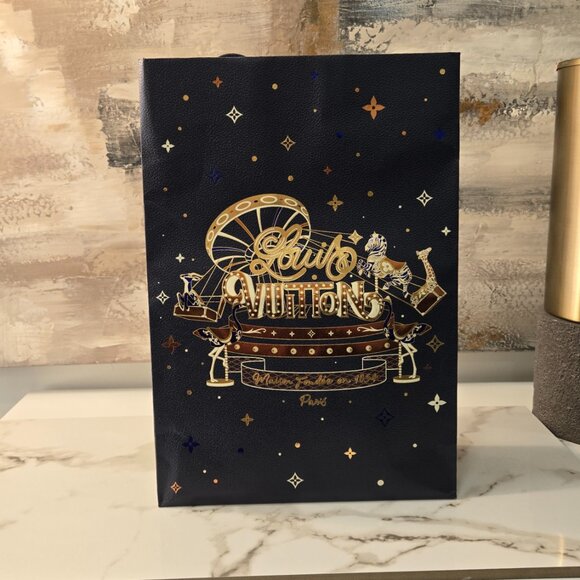 Louis Vuitton Navy Blue Collector Bag – Embossed ‘Maison Fondée en 1854’ – Paris - Picture 6 of 7